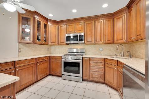 11 Edgefield Drive Parsippany-troy Hills NJ 07950