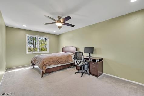 11 Edgefield Drive Parsippany-troy Hills NJ 07950