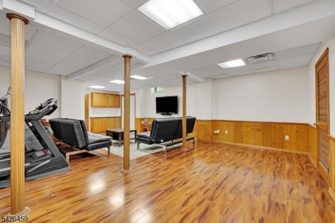 11 Edgefield Drive Parsippany-troy Hills NJ 07950