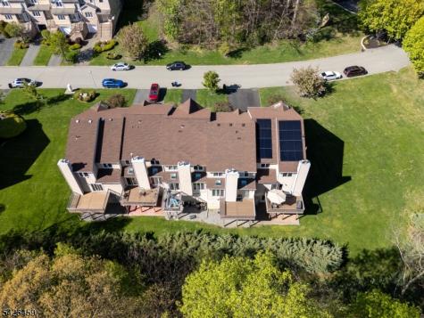 11 Edgefield Drive Parsippany-troy Hills NJ 07950