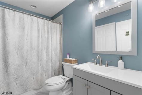 277 Winthrop Drive Butler NJ 07405