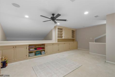 277 Winthrop Drive Butler NJ 07405