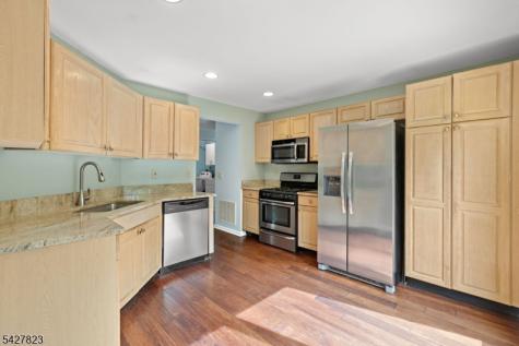 50 Davenport Place Morris NJ 07960