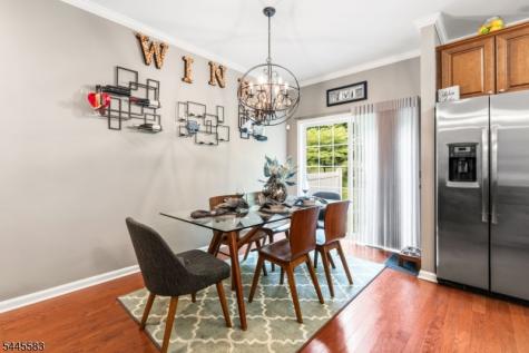 18 Bahr Circle Verona NJ 07044