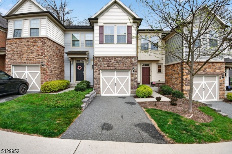 104 Albert Court Randolph NJ 07869