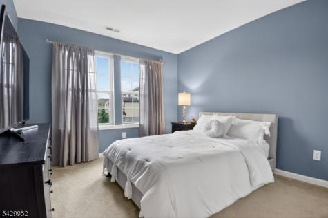 104 Albert Court Randolph NJ 07869