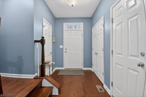 104 Albert Court Randolph NJ 07869