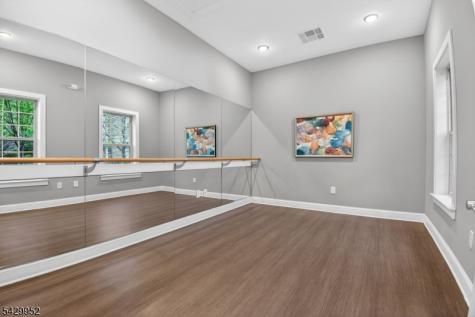 104 Albert Court Randolph NJ 07869