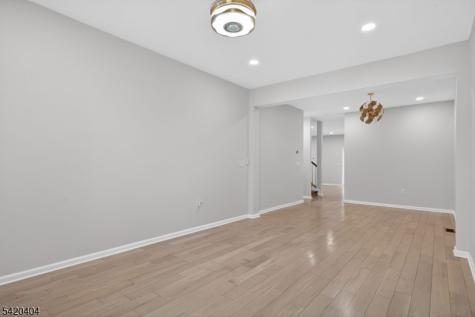 20 Andrews Way Piscataway NJ 08854