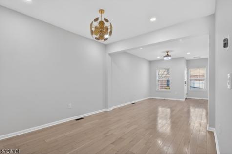 20 Andrews Way Piscataway NJ 08854