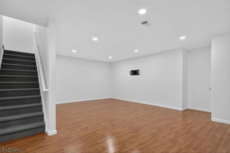 20 Andrews Way Piscataway NJ 08854