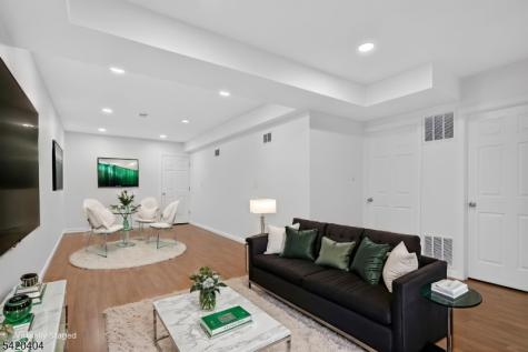20 Andrews Way Piscataway NJ 08854