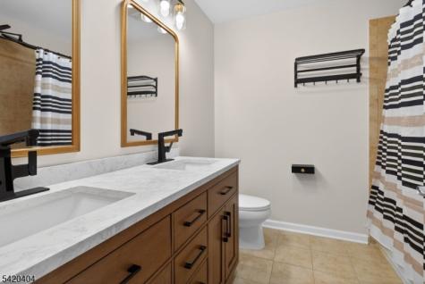 20 Andrews Way Piscataway NJ 08854