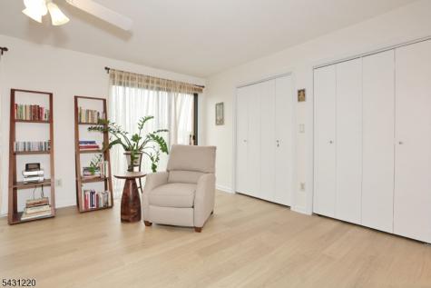 3 Brookside Heights Wanaque NJ 07465