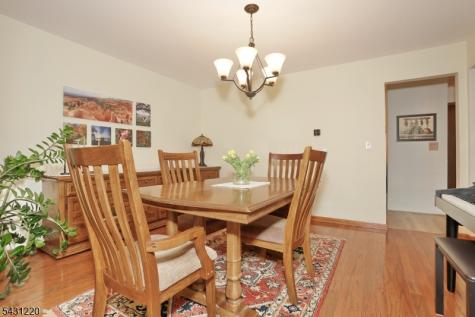 3 Brookside Heights Wanaque NJ 07465