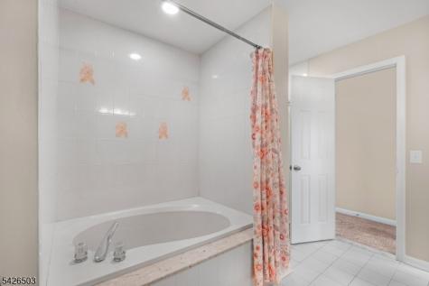 220 Harvard Drive Independence NJ 07840