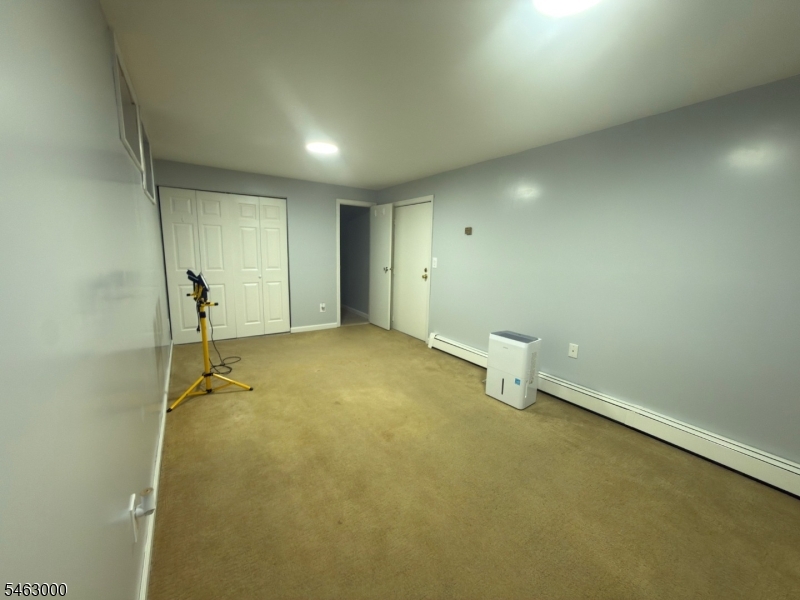 1027 Cricket Lane Woodbridge NJ 07095