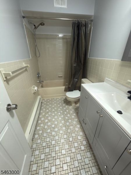 1027 Cricket Lane Woodbridge NJ 07095