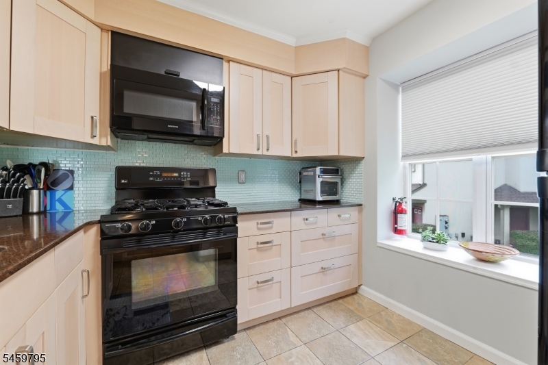 2508 Commons At Kingswood Drive East Brunswick NJ 08816
