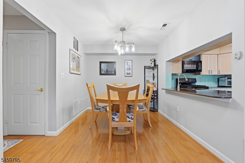 2508 Commons At Kingswood Drive East Brunswick NJ 08816