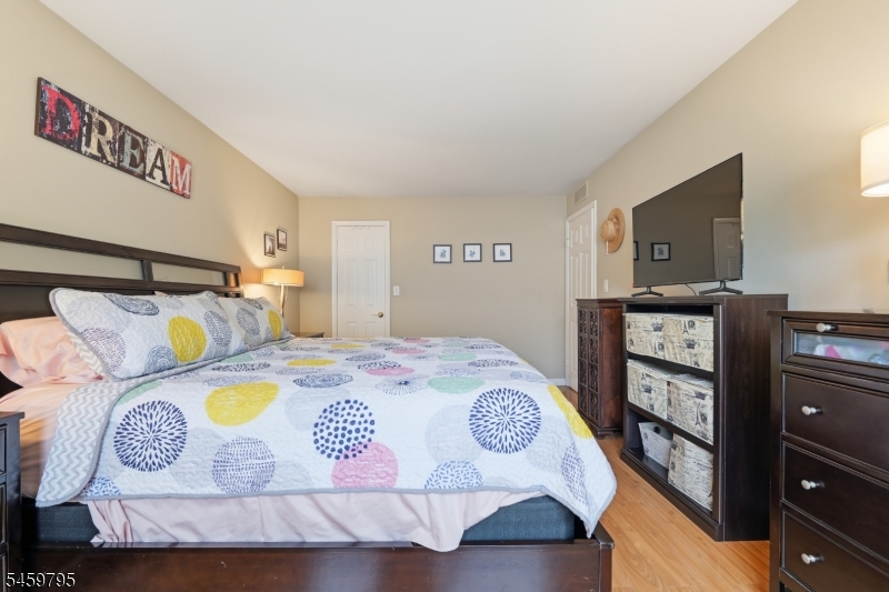 2508 Commons At Kingswood Drive East Brunswick NJ 08816