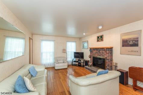 1 Birdseye Circle Wayne NJ 07470