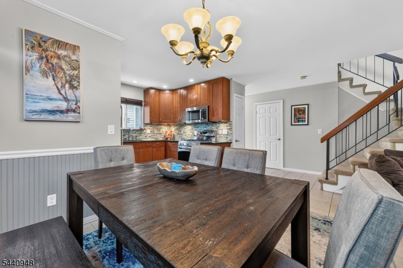301 Saddle Court Raritan NJ 08822