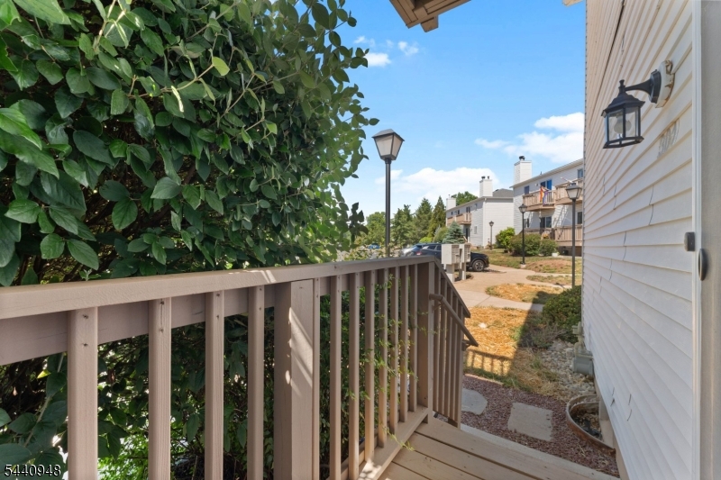 301 Saddle Court Raritan NJ 08822