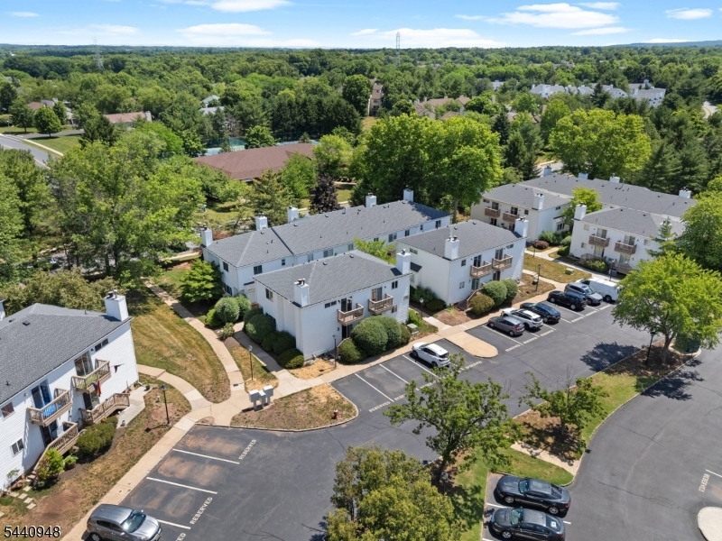 301 Saddle Court Raritan NJ 08822