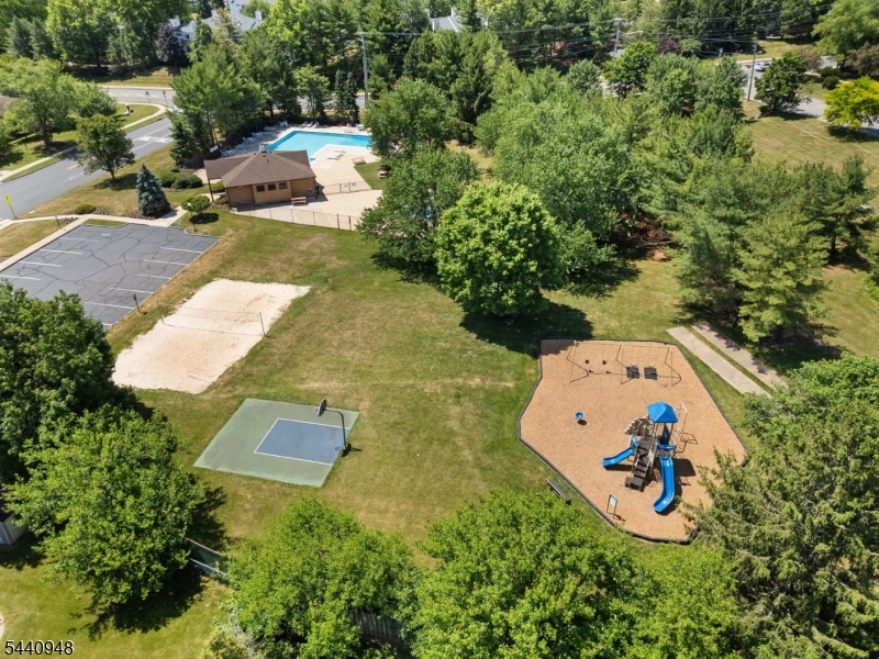 301 Saddle Court Raritan NJ 08822