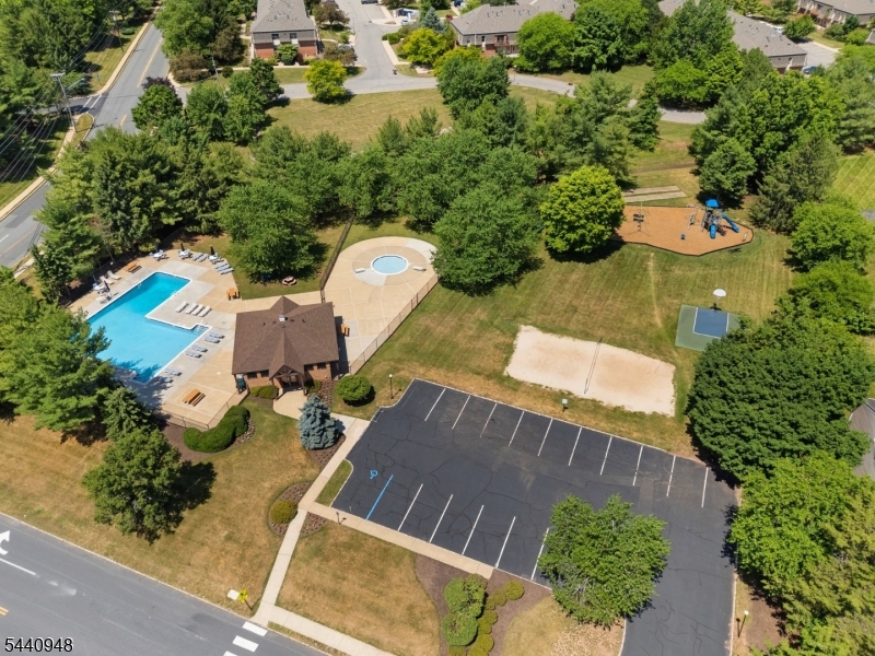 301 Saddle Court Raritan NJ 08822