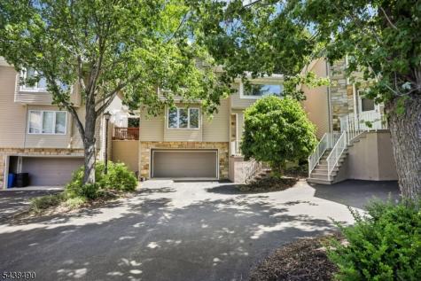 70 Clarken Drive West Orange NJ 07052