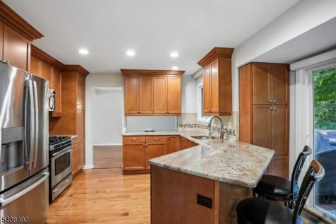 70 Clarken Drive West Orange NJ 07052