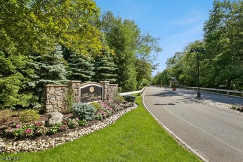 5211 Pointe Gate Drive Livingston NJ 07039