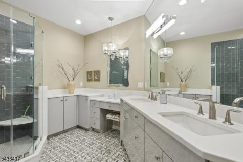5211 Pointe Gate Drive Livingston NJ 07039