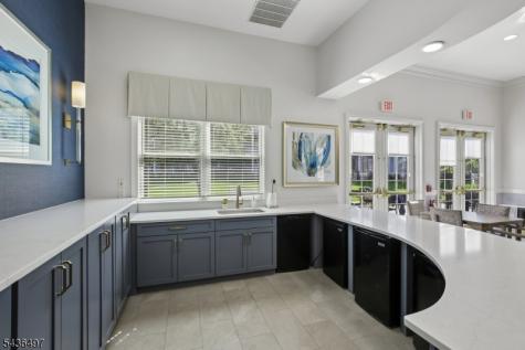 5211 Pointe Gate Drive Livingston NJ 07039