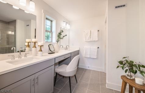 34 Wadsworth Drive Denville NJ 07834