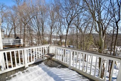 263 Ridge Drive Pompton Lakes NJ 07442