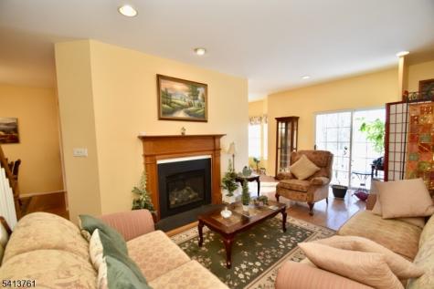 263 Ridge Drive Pompton Lakes NJ 07442