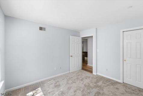 75 Crestview Lane Mount Arlington NJ 07856