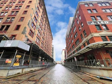 140 Bay Street 4j Jersey City NJ 07302