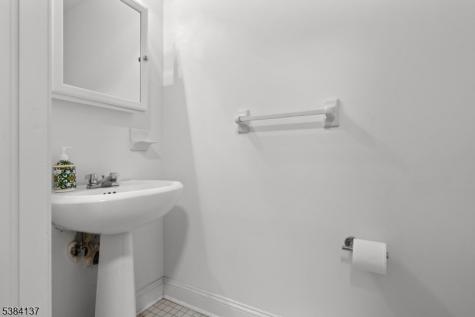 100 Shearwater Court East Jersey City NJ 07305