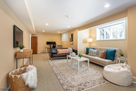 50 Glen Rock Road Cedar Grove NJ 07009