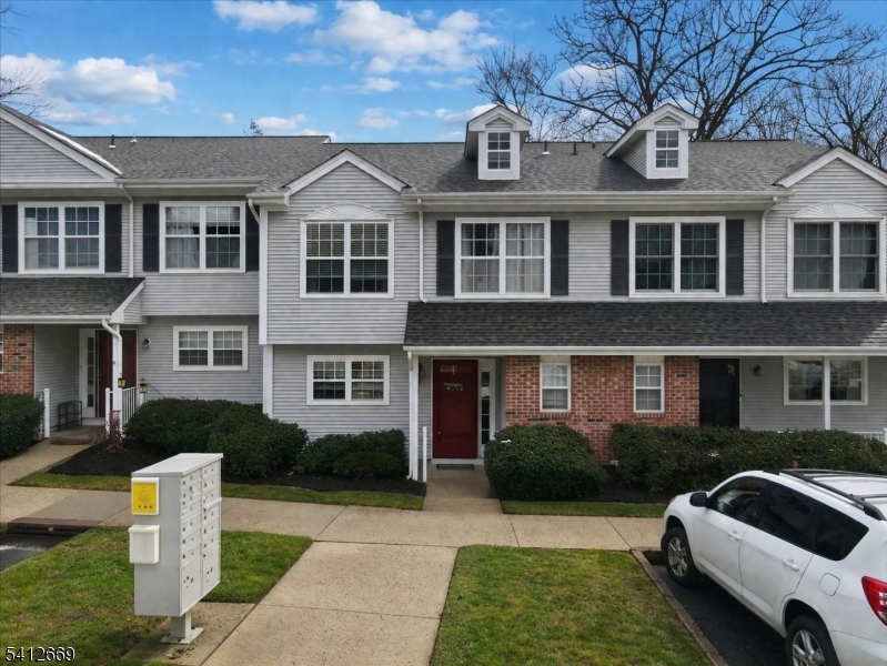 76 Hickory Way Mount Arlington NJ 07856