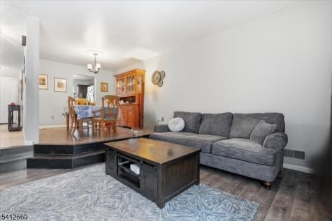 76 Hickory Way Mount Arlington NJ 07856