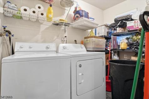 76 Hickory Way Mount Arlington NJ 07856