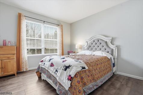 76 Hickory Way Mount Arlington NJ 07856