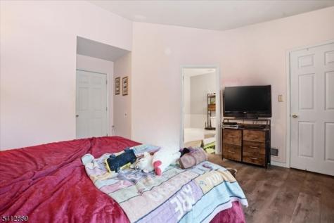 76 Hickory Way Mount Arlington NJ 07856
