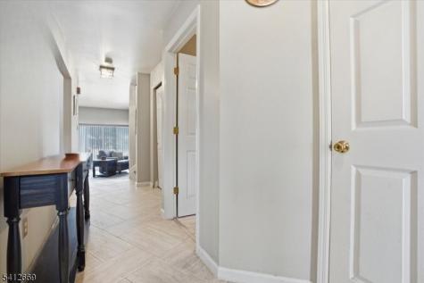 76 Hickory Way Mount Arlington NJ 07856