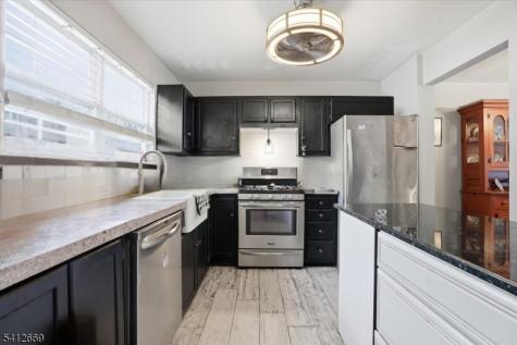 76 Hickory Way Mount Arlington NJ 07856